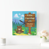 Happy Day in Wald Quadratische Wanduhr (Zuhause)