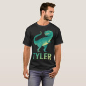 Happy Dinosaur - Name Tyler T-Shirt (Vorne ganz)