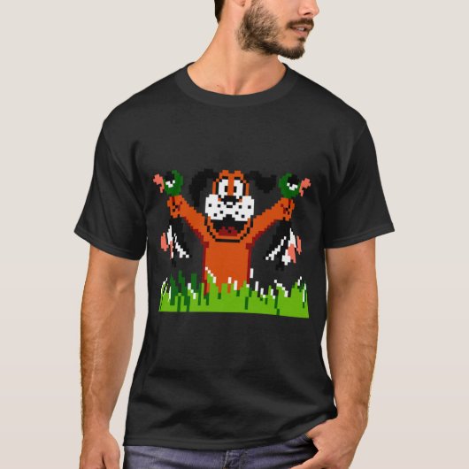 Happy Dog Holding Double Duck Kill from Duck Hunt T-Shirt (Vorderseite)