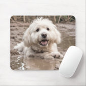 Happy Dog in Mud Puddle Mousepad (Mit Mouse)