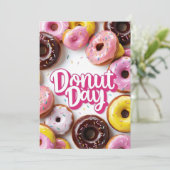 Happy Donut Day Einladung (Stehend Vorderseite)