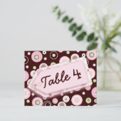 Happy Dots Pink Brown Polka Dot Tischnummer Card (Stehend Vorderseite)