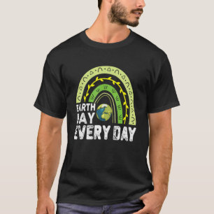 Happy Earth Day Jeden Tag Rainbow Fun April 2022 T-Shirt