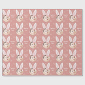 Happy Easter Kid Foto mit Rose Bunny Oars Pink Geschenkpapier (Flach)