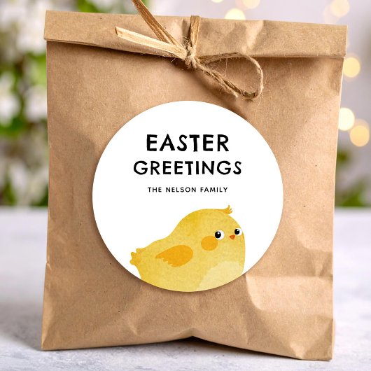Happy Easter with little yellow chicken Runder Aufkleber