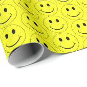 Happy Face Yellow Pattern Wrapping Paper Geschenkpapier (Rolleneckpunkt)