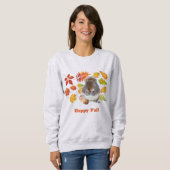 Happy Fall Orange Blätter und Eichhörnchen Saison Sweatshirt (Vorne ganz)