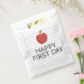 Happy First Day Back to School Apple Teacher Geschenktütchen (Versiegelt)