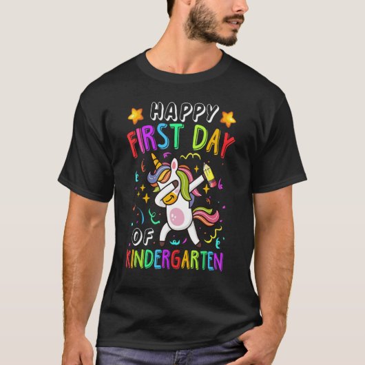 Happy First Day Of Kindergarten Dabbing Unicorn Te T-Shirt (Vorderseite)