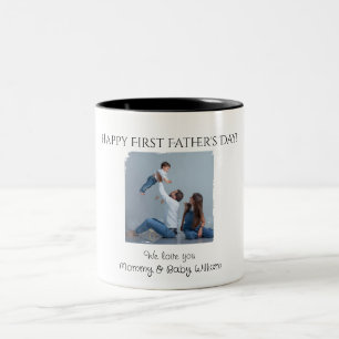 Happy First Vatertag - von Mama und Baby   Zweifarbige Tasse