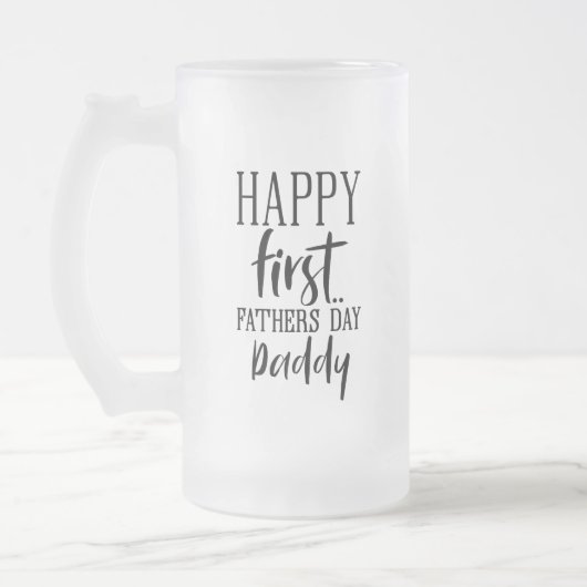 Happy First Vatertag Wort Kunst Mattglas Bierglas (Links)