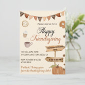 Happy Friendsgiving Pumpkin & Autumn Einladung (Stehend Vorderseite)