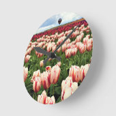 Happy Generation Tulip Field, Oregon Runde Wanduhr (Winkel)