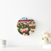 Happy Generation Tulip Field, Oregon Runde Wanduhr (Zuhause)