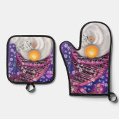 Happy Gnome Christmas Oven Mitt & Pot Holder Set (Vorderseite)