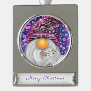 Happy Gnome in Lila Hut Singt ein Weihnachtslied Banner-Ornament Silber