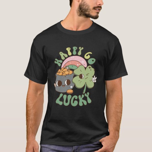 Happy Go Lucky Retro Groovy St Patrick s Day Women T-Shirt (Vorderseite)