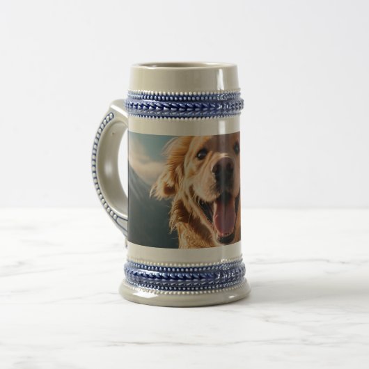 Happy Golden Retriever Running Bierglas (Vorderseite Links)