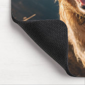 Happy Golden Retriever Running Mousepad (Ecke)