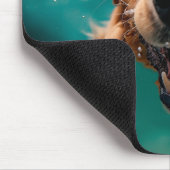 Happy Golden Retriever Schwimmen unter Wasser Mousepad (Ecke)