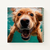 Happy Golden Retriever Schwimmen unter Wasser Notizblock (Rückseite)