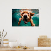 Happy Golden Retriever Schwimmen unter Wasser Poster (Küche)