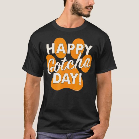 Happy Gotcha Day Orange Dog Paw Print Animal T-Shirt (Vorderseite)
