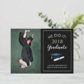 Happy Grad Trendy Foto Party Ankündigung (Stehend Vorderseite)