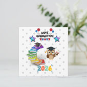 Happy Graduation 2026 - Cute Owl & Books  Karte (Stehend Vorderseite)
