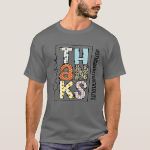 Happy Hallothanksmas 5th Grade Teacher Life Danke T-Shirt