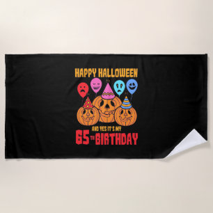 Happy Halloween 65. Geburtstag Strandtuch