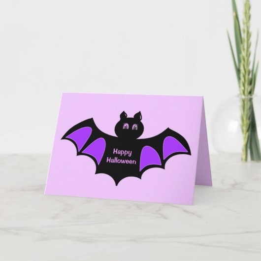 Happy Halloween Black Bat auf Violet Grüße Karte (Vorderseite)