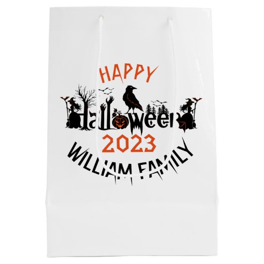 Happy Halloween Black Concept Typografy Design Mittlere Geschenktüte (Rückseite)