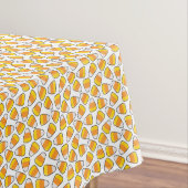 Happy Halloween | Candy Corn Pattern Tischdecke (Beispiel)