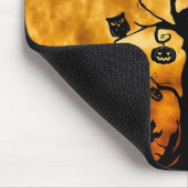 Happy Halloween Creepy Owls auf einem Baummousepad Mousepad (Ecke)