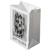 Happy Halloween. Distressed skull Mittlere Geschenktüte (Vorderseite Schrägansicht)