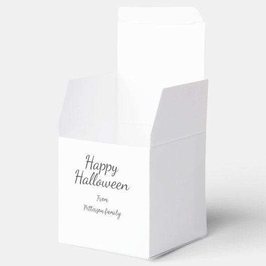 Happy Halloween fügen Familiennamen Kalligraphie m Geschenkschachtel (Geöffnet)