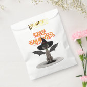 Happy Halloween. Katze mit Flügeln und Hexenhut Geschenktütchen (Versiegelt)