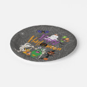 Happy Halloween Kids Niedlich und Spooky Pappteller (Schrägansicht)