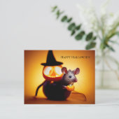 Happy Halloween. Kleine niedliche Maus mit Kürbis Postkarte (Stehend Vorderseite)