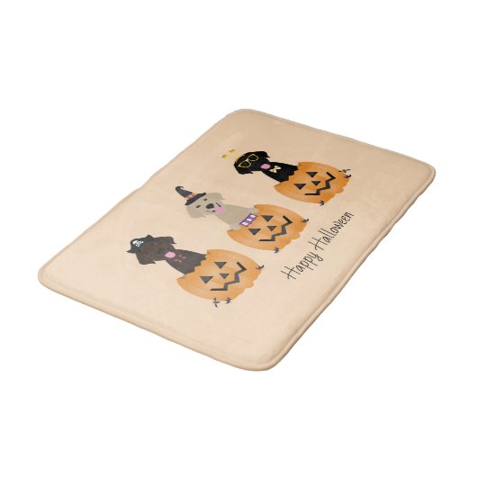 Happy Halloween Labrador Retriever Dogs Pumpkin Badematte (Schrägansicht)