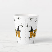 Happy Halloween Latte Tasse (Vorderseite)