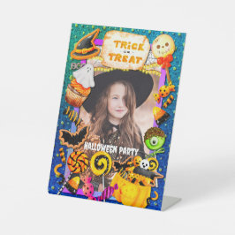 Happy Halloween Party gefüllt mit Trick oder Lecke Sockelschild