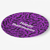 Happy Halloween Party Lila Bat Pappteller (Schrägansicht)