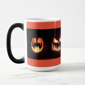 Happy Halloween Pumpkins Verwandlungstasse