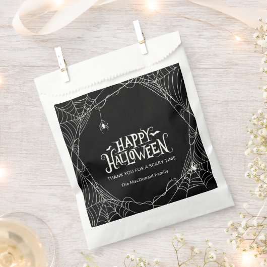Happy Halloween Spider Web Personalisiert Geschenktütchen (Ausgeschnitten)