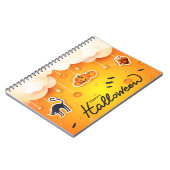 Happy Halloween über den Wolken Notizblock (Linke Seite)