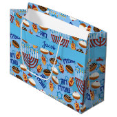 Happy Hanukah Add Name Blue Dreidel Menorah Große Geschenktüte (Vorderseite Schrägansicht)