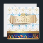 Happy Hanukka! Feiertage Feiertagskarte<br><div class="desc">Happy Hanukka! Jewish Holiday Einladung,  Grußkarte,  jüdischer Urlaub Hanukkah,  "Judaika",  Festival,  Grußkarte traditionelle Chanukah-Symbole - Holzdreigel (Spinnen oben),  hebräische Briefe,  Donuts,  Menorah-Kerzen,  Öljar,  Stern David leuchtende Lichter Muster,  Vintag</div>