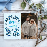 Happy Hanukkah Botanical Watercolor CUSTOM FOTO Postkarte<br><div class="desc">Süß zeichn, jemanden glücklich hanukkah zu wünschen! Klicken Sie auf "Bearbeiten mit dem Design-Tool", um Ihr eigenes Foto und Text hinzuzufügen. Auch als Grußkarte, Fotokarte oder digitaler Download erhältlich, um sofort per E-Mail oder SMS zu senden. Karo meinen Shop für mehr oder lass mir wissen, wenn Sie etwas Angewohntes wollen!...</div>
